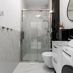 Apartman Mierzeja - Zmyslow Z Wanna Z Hydromasazem, Tylko Dla Doroslych, 500 M Od Plazy, Park Ii, Bezplatny Meleks